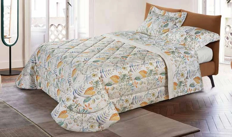 Trapunta Imprimes matrimoniale in raso di Cavalieri SpA (270x265 cm.)