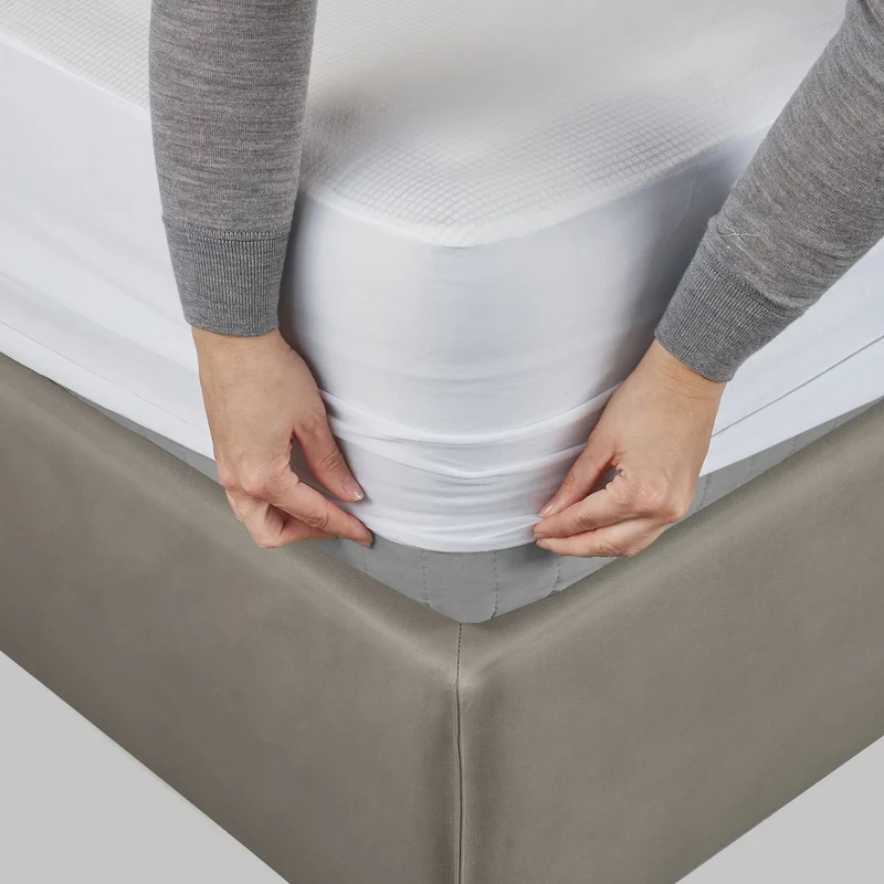 COOL MATTRESS PROTECTOR