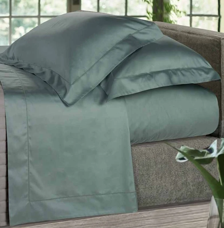 Completo Letto Ginevra in Raso di Cotone 300 TC – Piazza Pitti Firenze