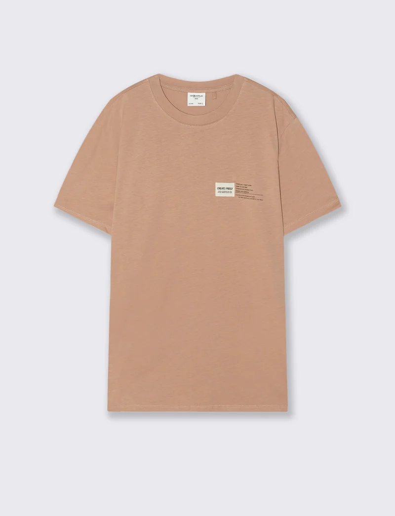 T-shirt cotone premium con patch e stampa - Cipria