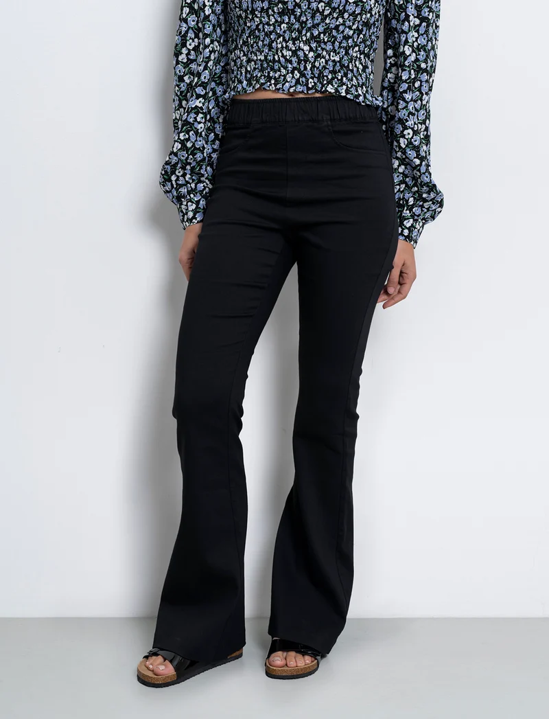 Pantalone a zampa da donna - Nero