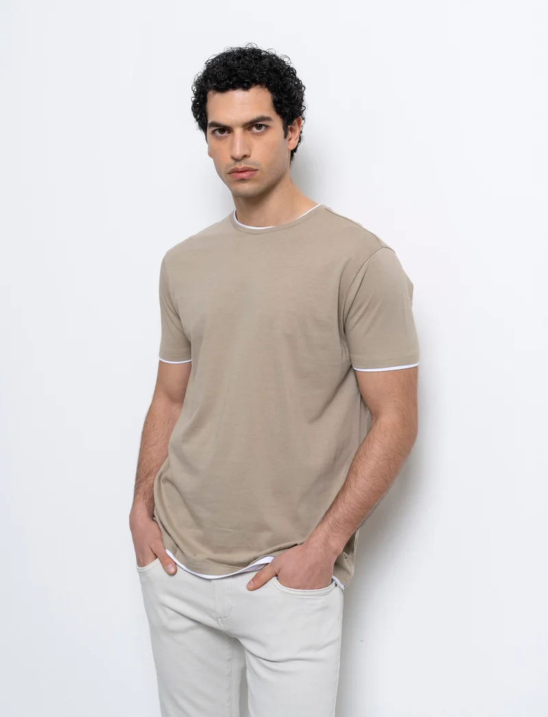T-shirt in cotone con orli a contrasto da uomo - Verde salvia