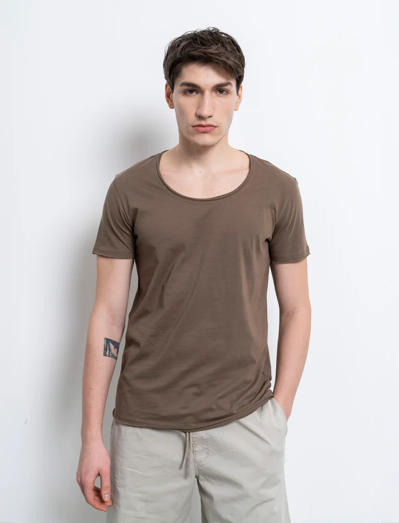 T-shirt scollo ampio regular fit da uomo - Grigio fango